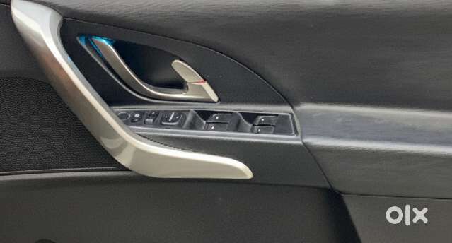 Mahindra Xuv500 W7 At, 2020, Diesel