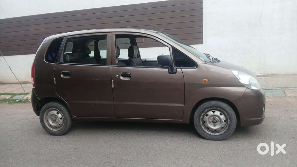 Maruti Suzuki Zen Estilo Lxi Bs Iv, 2010, Petrol