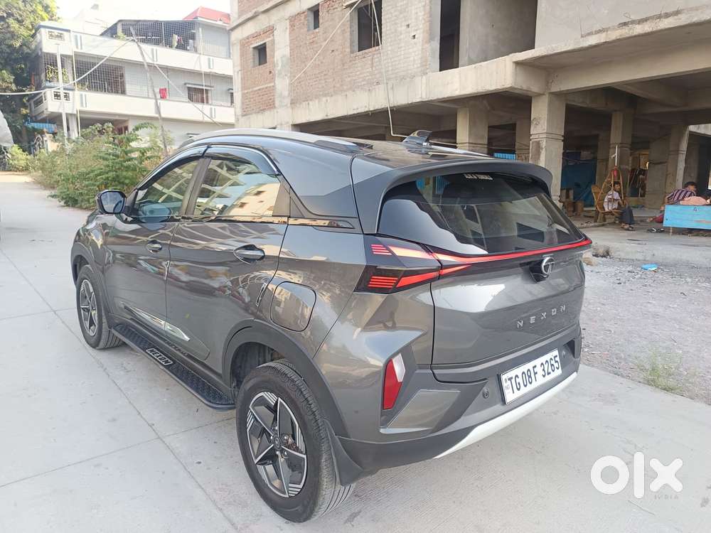 Tata Nexon Creative Plus S 1.2 Revotron Petrol 6 Mt, 2024, Petrol