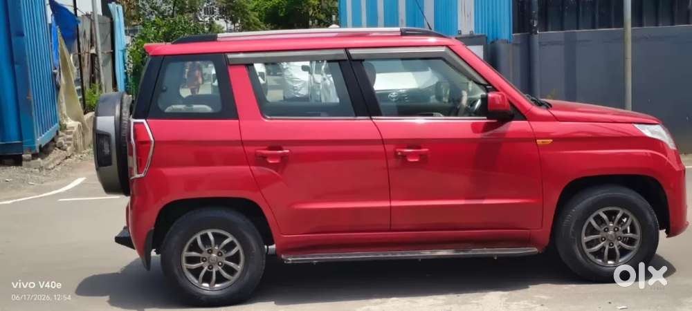 Mahindra Tuv 300 Mhawk100 T8 Dual Tone, 2018, Diesel