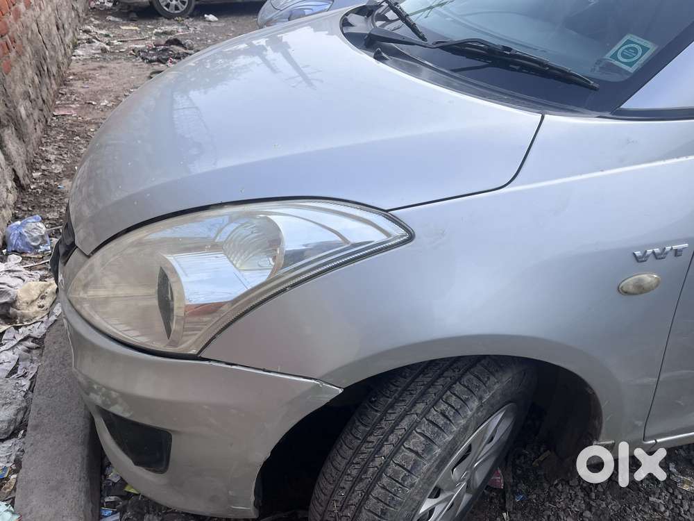 Maruti Suzuki Swift Dzire 1.2 Lxi Bsiv, 2014, Cng & Hybrids