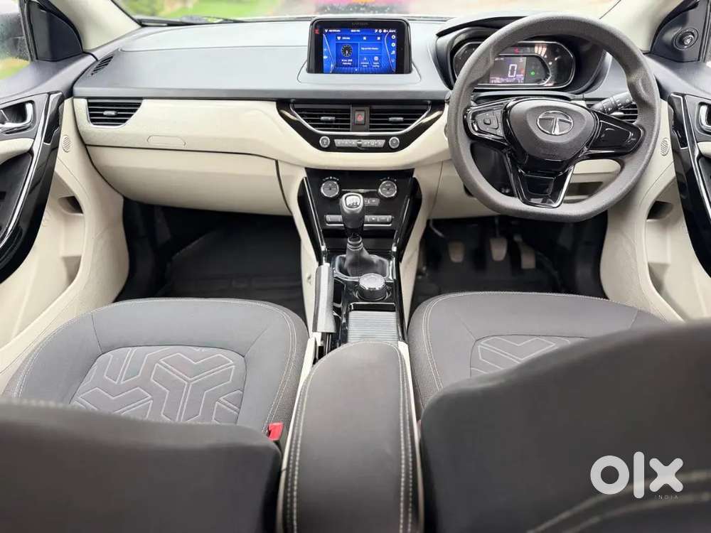Nexon Petrol Xz Plus Single Owner