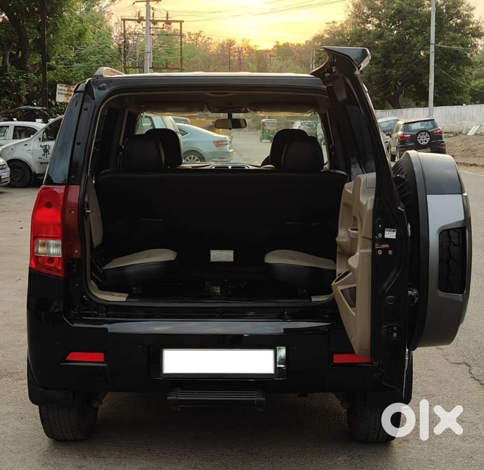 Mahindra Tuv 300 T10, 2019, Diesel