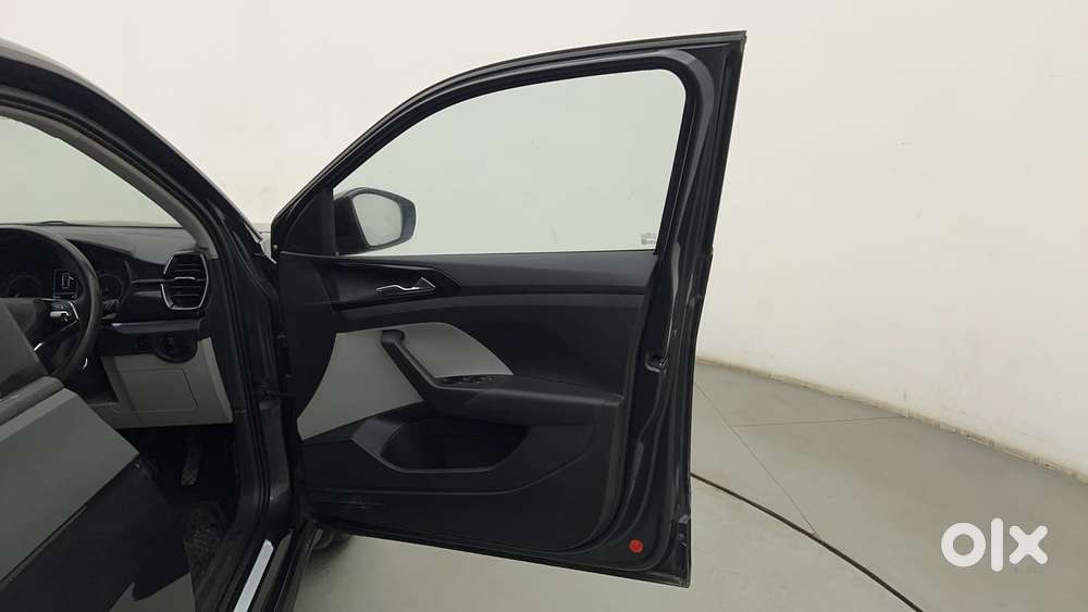 Skoda Kushaq Style 1.0l Tsi At, 2021, Petrol