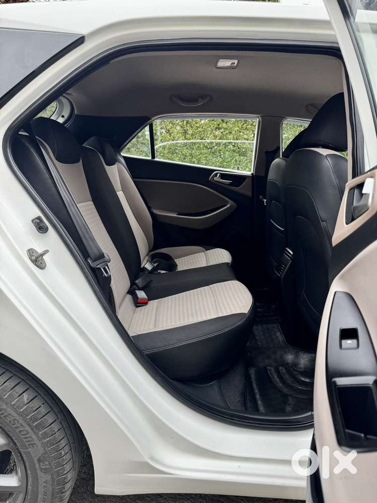 Hyundai I20 Sportz Plus, 2020, Petrol
