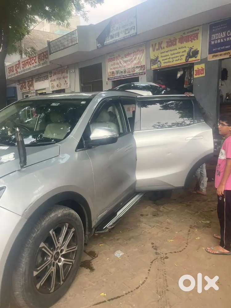 Mahindra Xuv700 Ax7l 2022