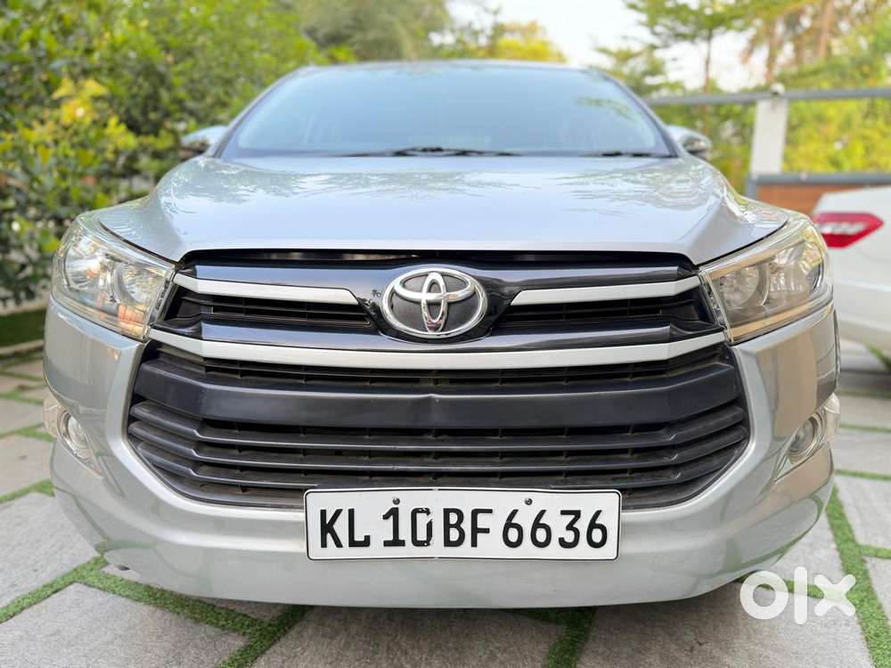 Toyota Innova Crysta 2.4 G Mt 7 Str, 2017, Diesel