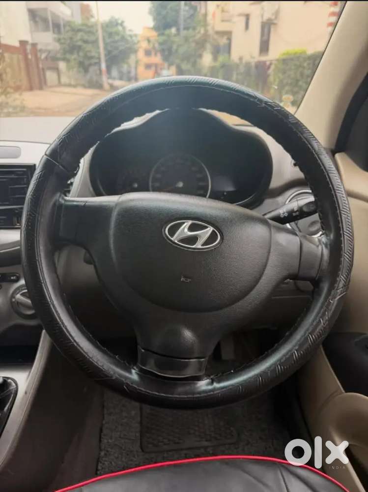 80000km Done Good Tyers Well Maintained Car Sell On Urgent Basis