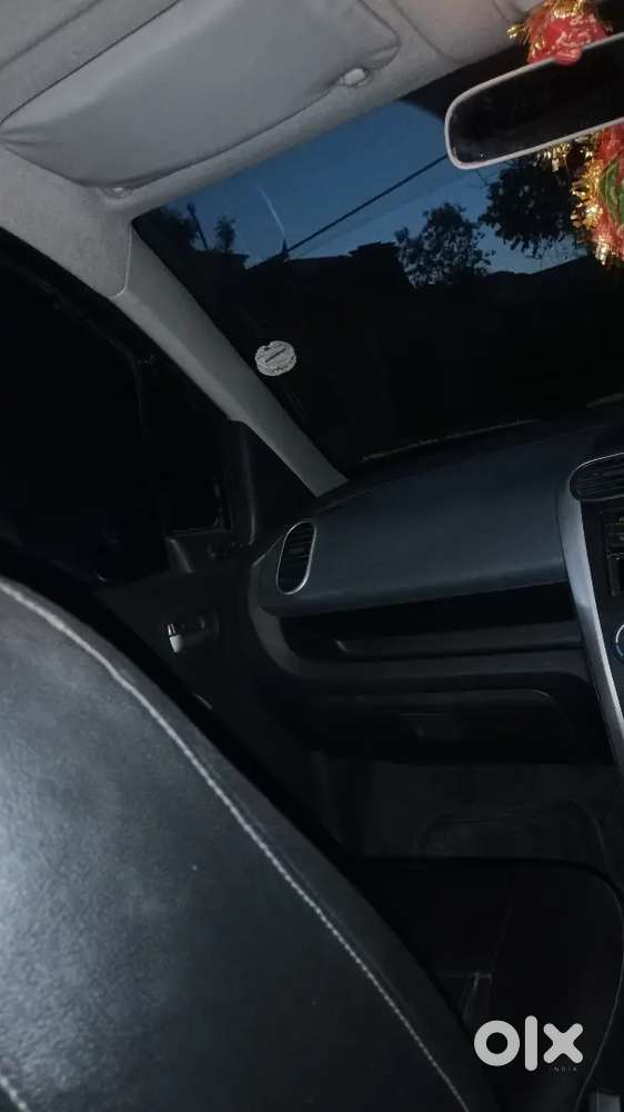 Maruti Suzuki Ritz 2011 Diesel Well Maintained 
All Tyar New