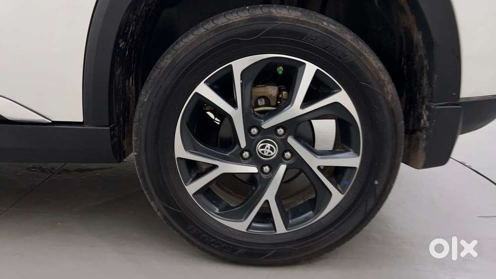 Toyota Urban Cruiser Hyryder V Hybrid Aero Edition, 2025, Cng & Hybr..