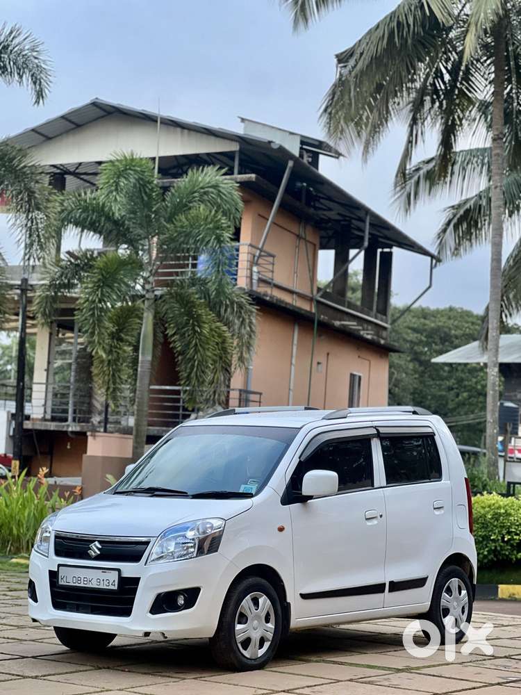 Maruti Suzuki Wagon R 1.0 Vxi Abs, 2016, Petrol