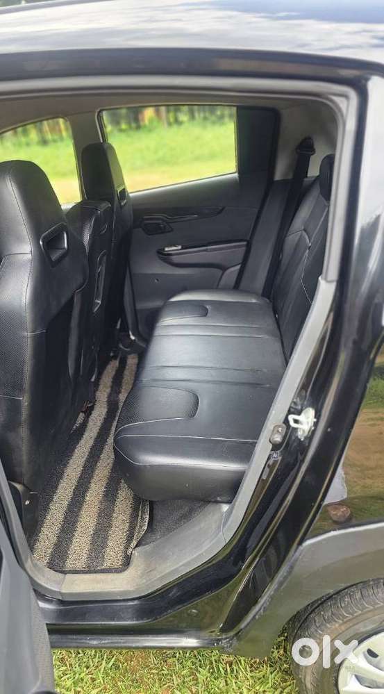 Mahindra Kuv100 Nxt 1.2 K2 Plus Petrol 6 Str, 2019, Petrol