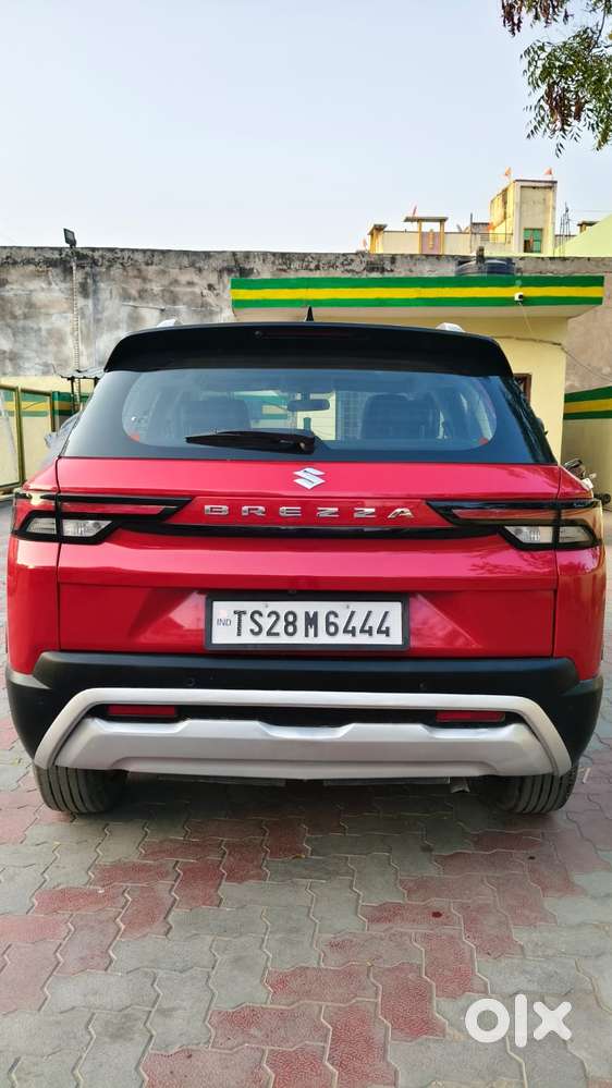 Maruti Suzuki Brezza 1.5 Zxi Smart Hybrid, 2023, Petrol