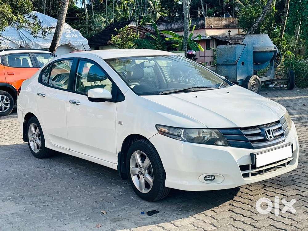Honda City At