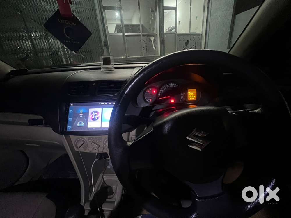 Maruti Suzuki Swift Dzire 2015
