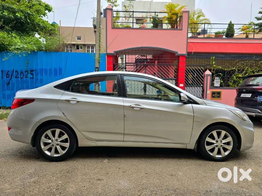 Hyundai Verna 2012 Petrol Well Maintained
