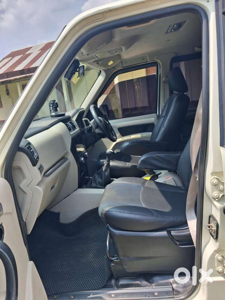 Mahindra Scorpio S11 Mt 7s, 2020, Cng & Hybrids