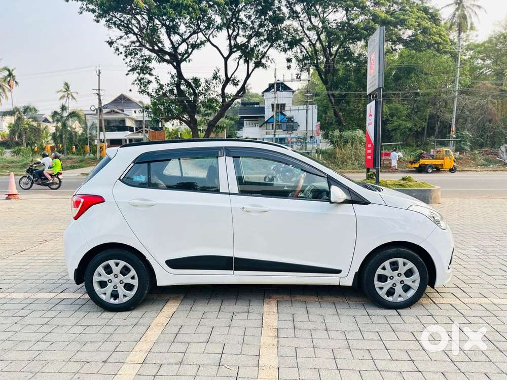 Hyundai Grand I10 Sportz 1.2 Kappa Vtvt, 2016, Petrol