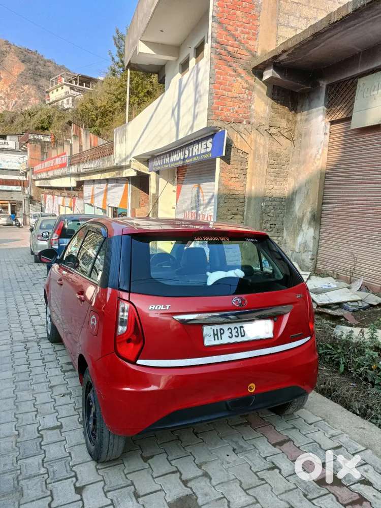 Tata Bolt 2015 Petrol 121000 Km Driven