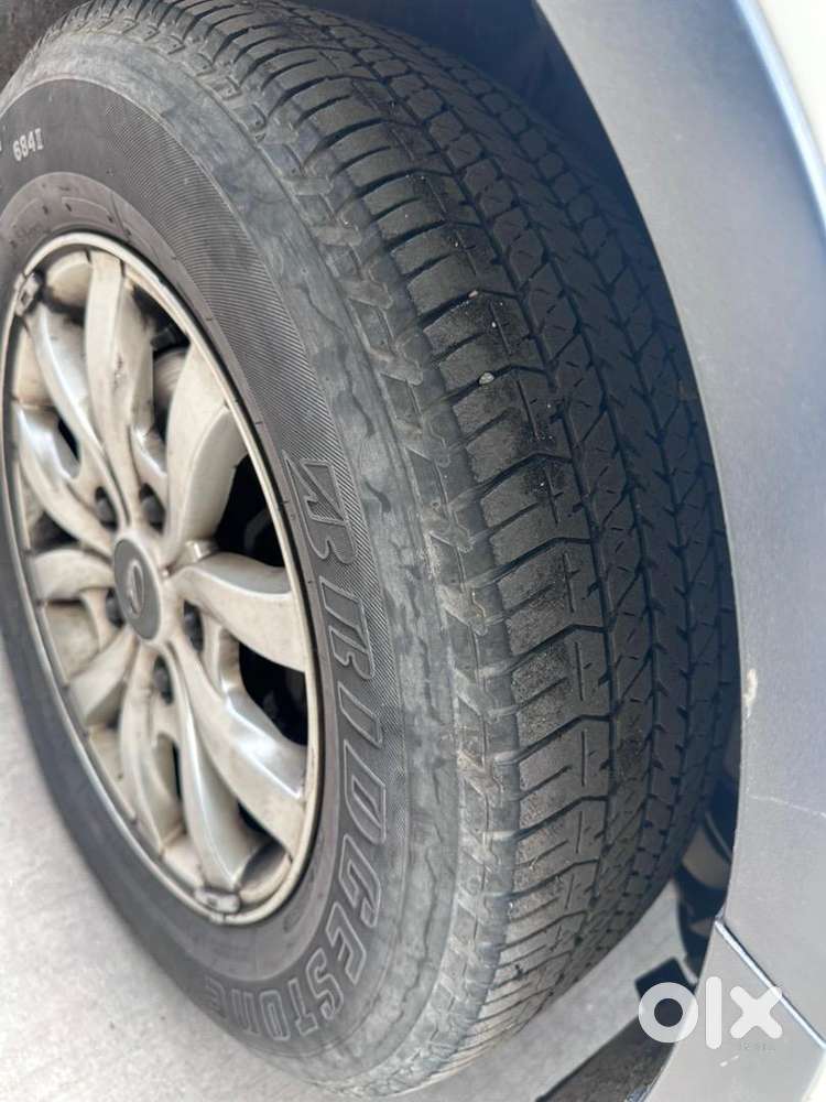 Mahindra Xuv500 2016 Diesel 90000 Km Driven