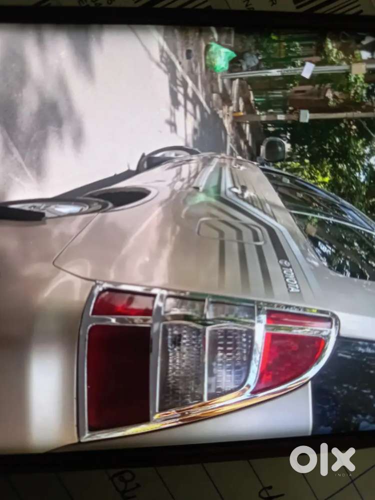 Toyota Innova 2.5 G1 2007 Diesel 4 New Tires Good Condition  Slightly