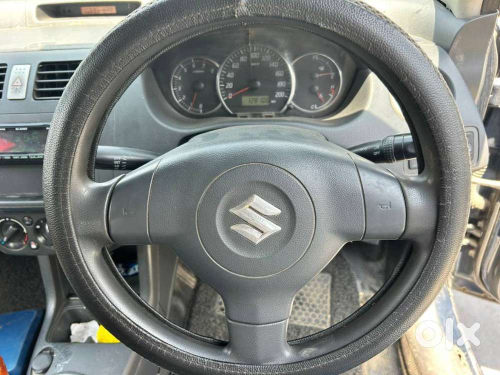 Maruti Suzuki Dzire 1.2 Vxi, 2010, Petrol