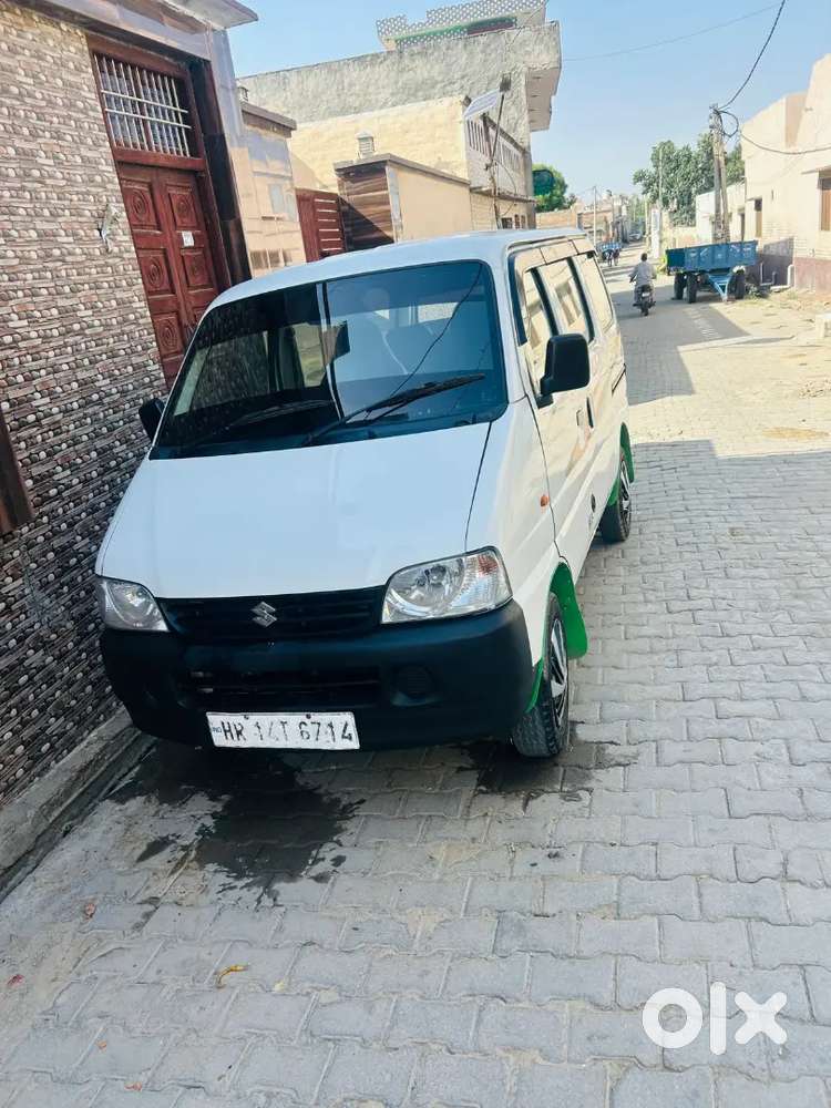 Maruti Suzuki Eeco 2022 Cng & Hybrids 70000 Km Driven