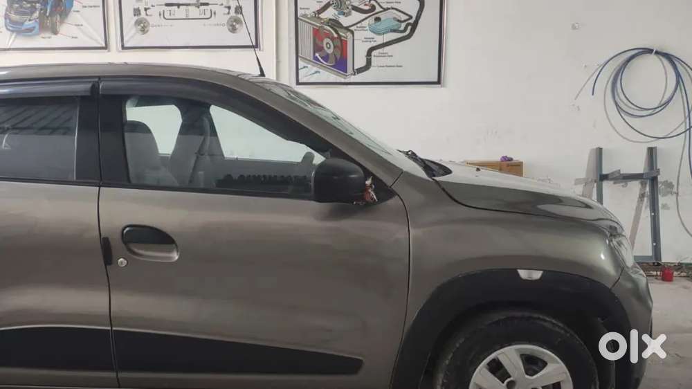 Gaddi Ek Dum Ok Condition Hai