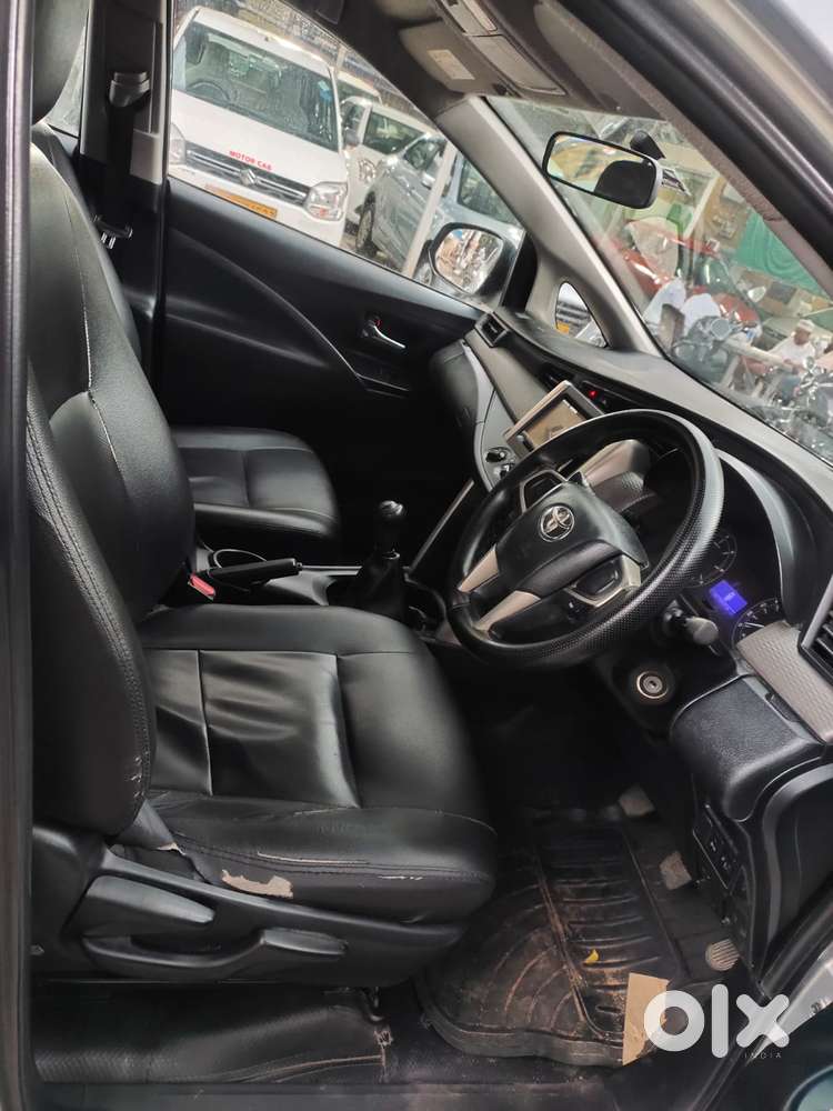 Toyota Innova Crysta 2.4 G Mt 7 Str, 2018, Diesel