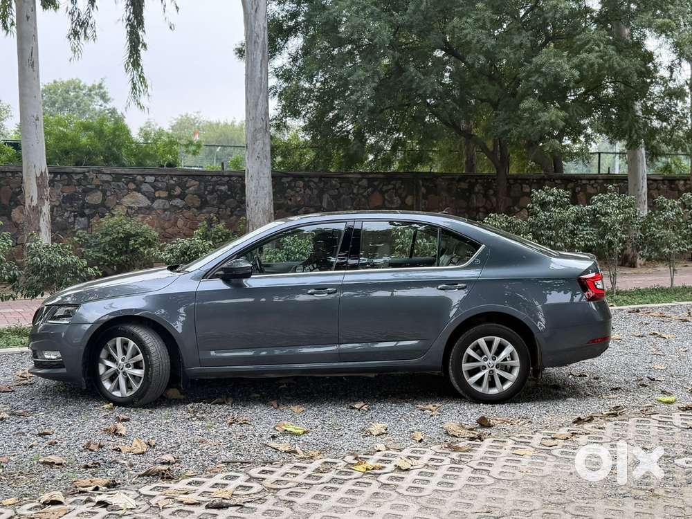 Skoda Octavia 1.8 Tsi Style Plus At, 2017, Petrol