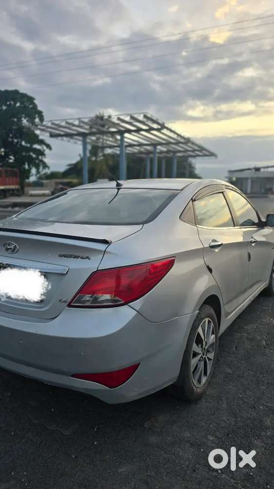 Hyundai Verna Sx (o)diesel 2015