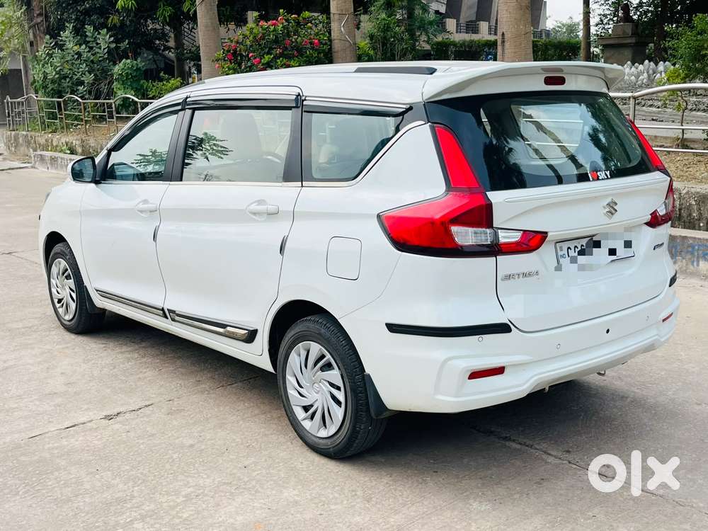 Maruti Suzuki Ertiga Vxi Abs Bs Iv, 2025, Petrol