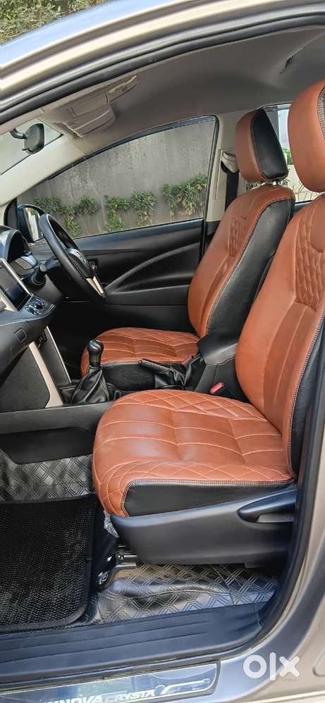 Toyota Innova Crysta 2.4 G Mt 7 Str, 2019, Diesel