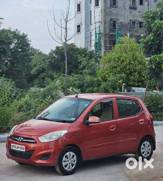 Hyundai I10 Sportz, 2011, Petrol