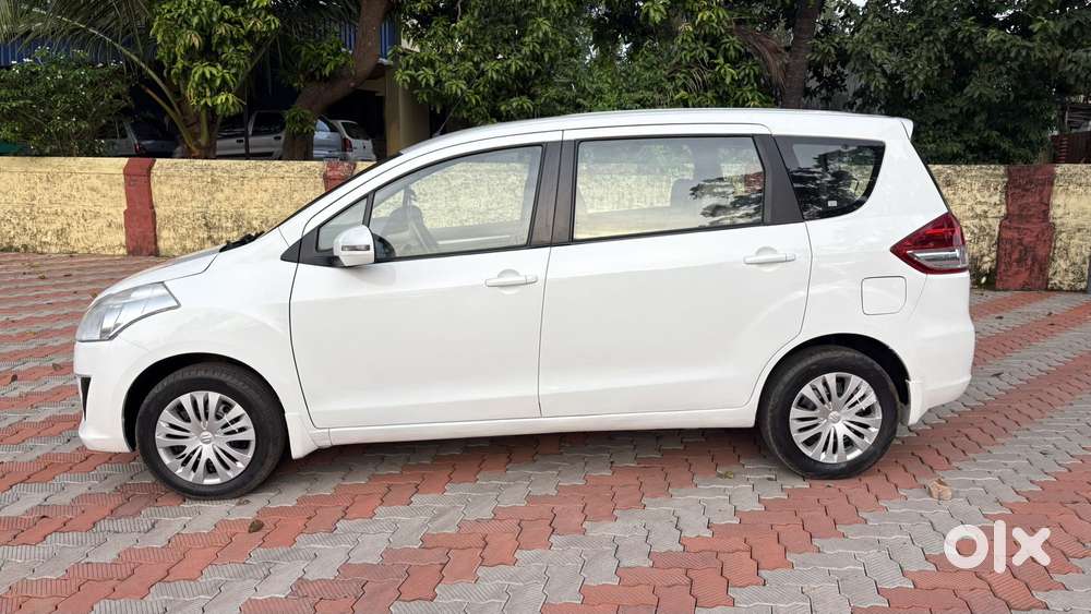 Maruti Suzuki Ertiga 2012-2015 Vdi, 2012, Diesel