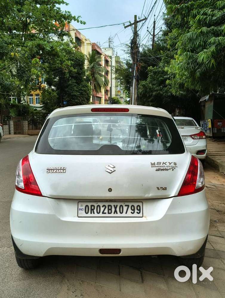 Maruti Suzuki Swift 1.2 Vxi (o), 2012, Petrol