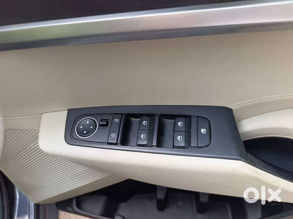 Kia Carens 1.5 Prestige 7 Str, 2022, Petrol