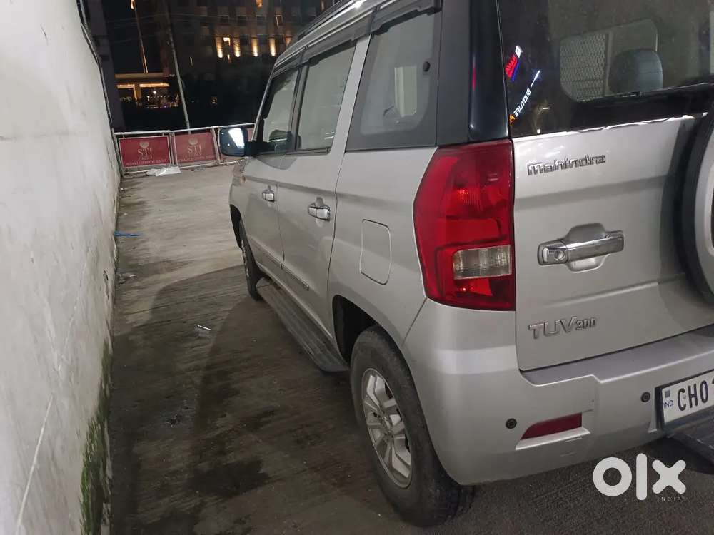 Mahindra Tuv 300 2016