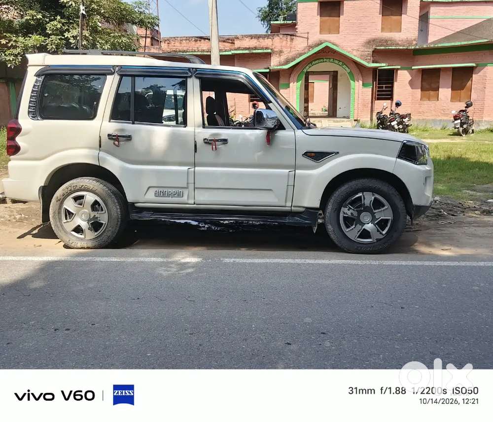 Mahindra Scorpio S6 2018 Diesel Manual
