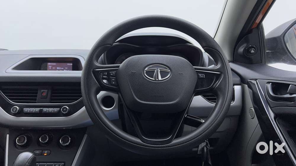 Tata Nexon 1.5 Revotorq Xma Amt (s), 2019, Petrol