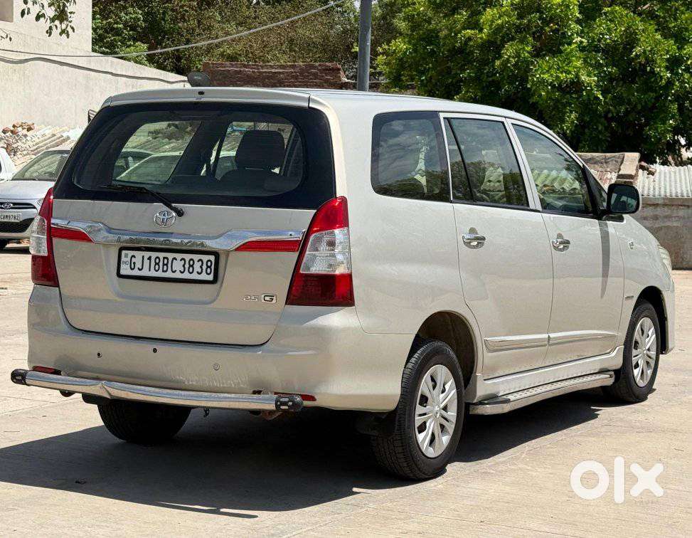 Toyota Innova 2.5 G (diesel) 7 Seater Bs Iv, 2013, Diesel