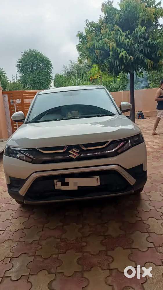 Maruti Suzuki Brezza 2023 Petrol 32000 Km Driven