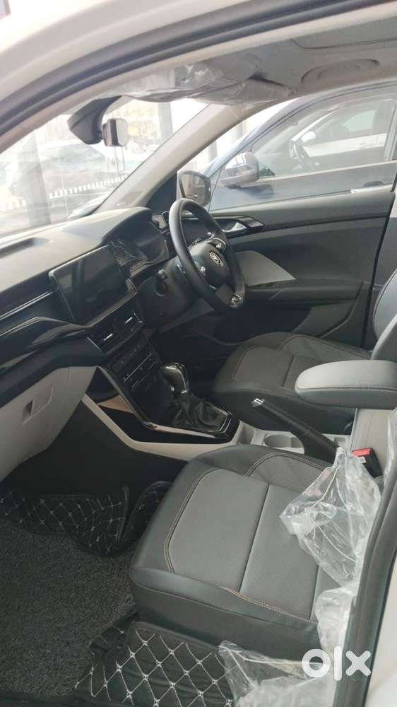 Skoda Kushaq 1.0 Tsi Style At, 2022, Petrol