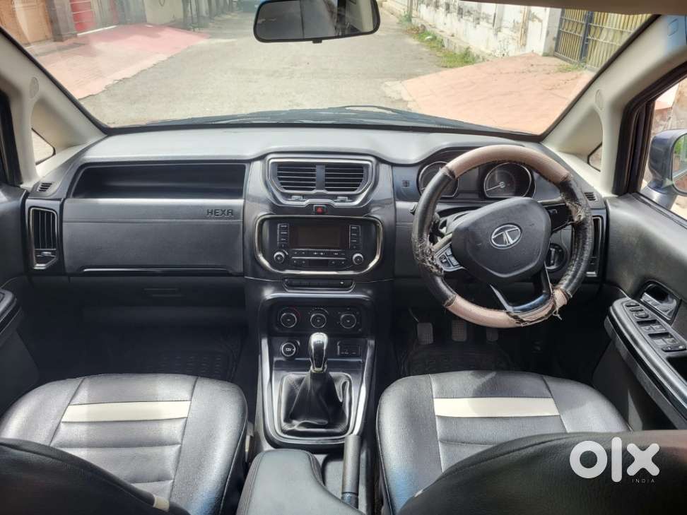 Tata Hexa Xe, 2018, Diesel