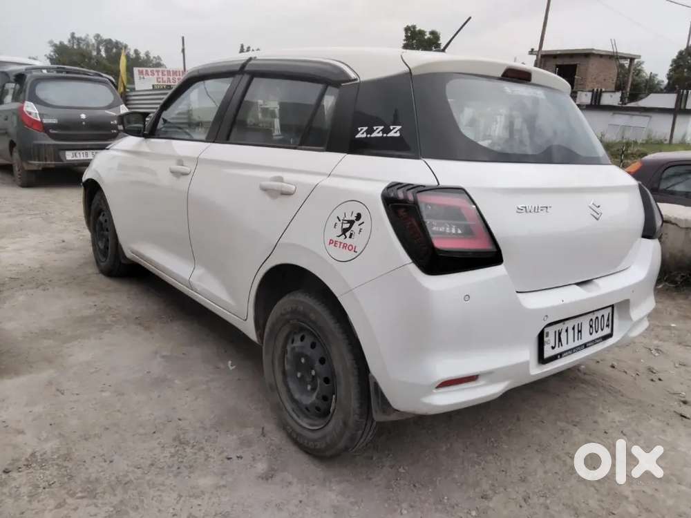 Sell Car  Swift Vxi 2025. On Emi