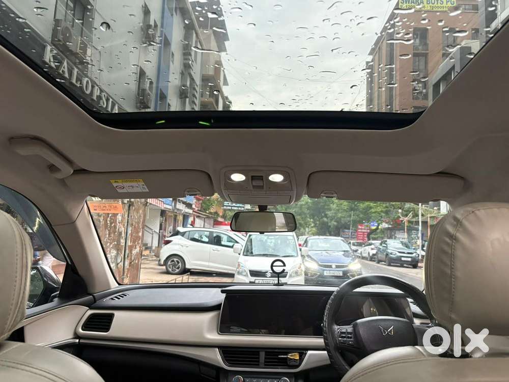 Mahindra Xuv700 2.2 Ax 5 Diesel Mt Str, 2023, Diesel