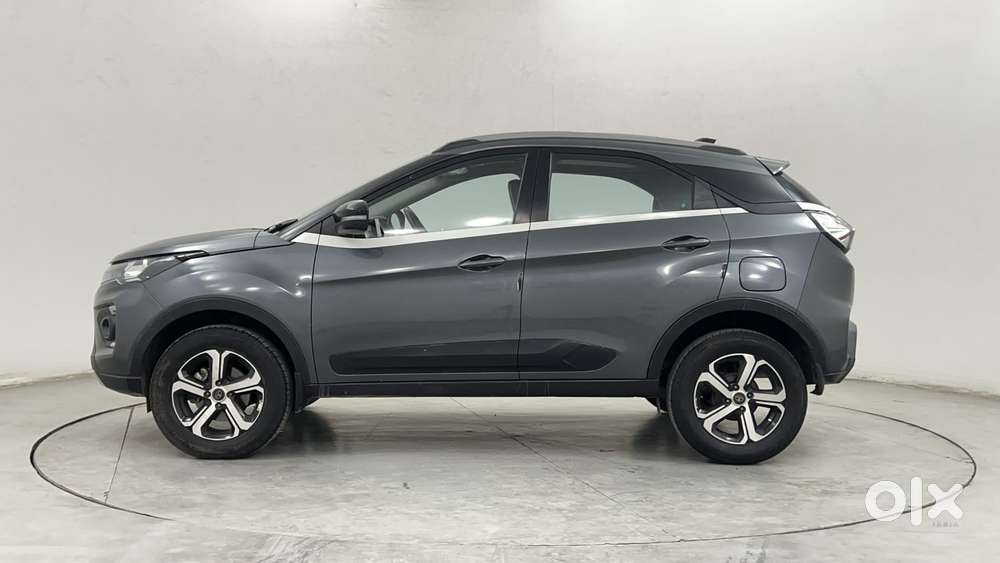 Tata Nexon 1.2 Revotron Xz Plus (s), 2023, Petrol