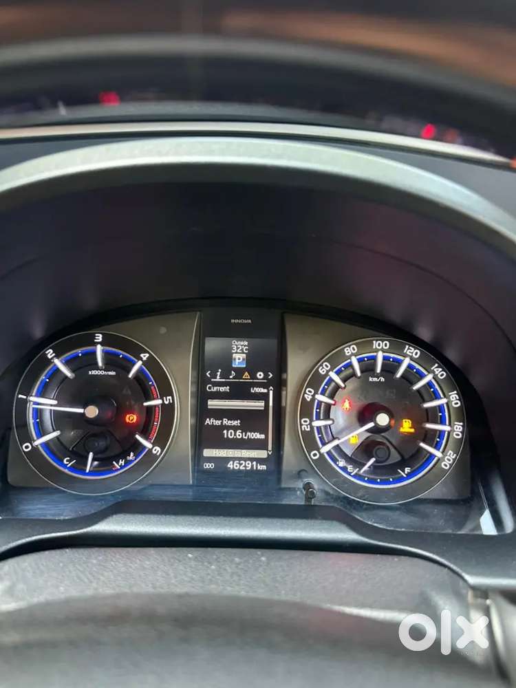 Toyota Innova Crysta 2022 Diesel Well Maintained