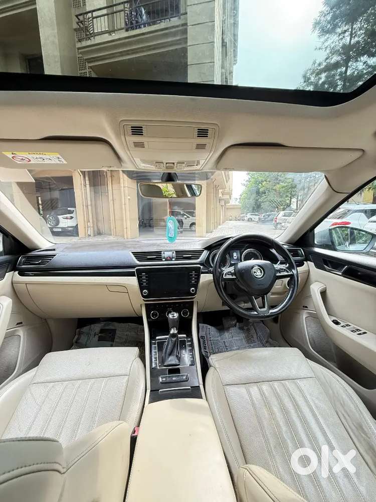 Skoda Superb 2017 Diesel 80000 Km Driven