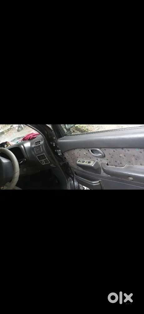 Maruti Suzuki Versa Dx2 8 Seater 2004